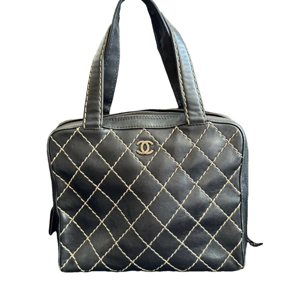 Chanel Wild Stitch CC logo handbag